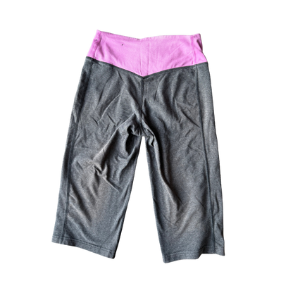 VINTAGE NIKE DARK GREY CAPRISWITH PURPLE WAISTBAND